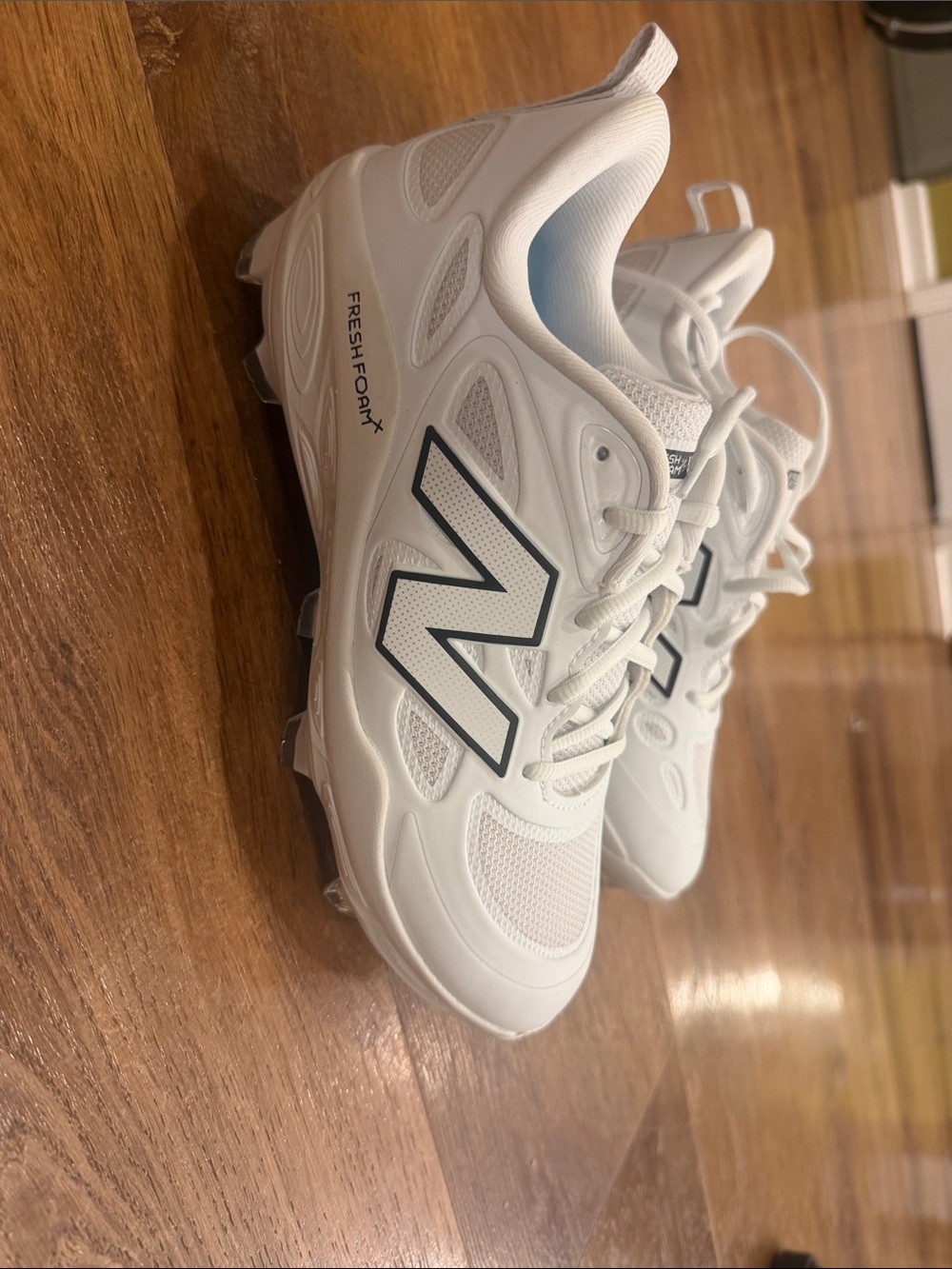 Size 8.5New Balance Women's White Sneakers with Black Trim no box